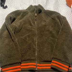 Men’s Polo Ralph Lauren olive green sherpa in size M.